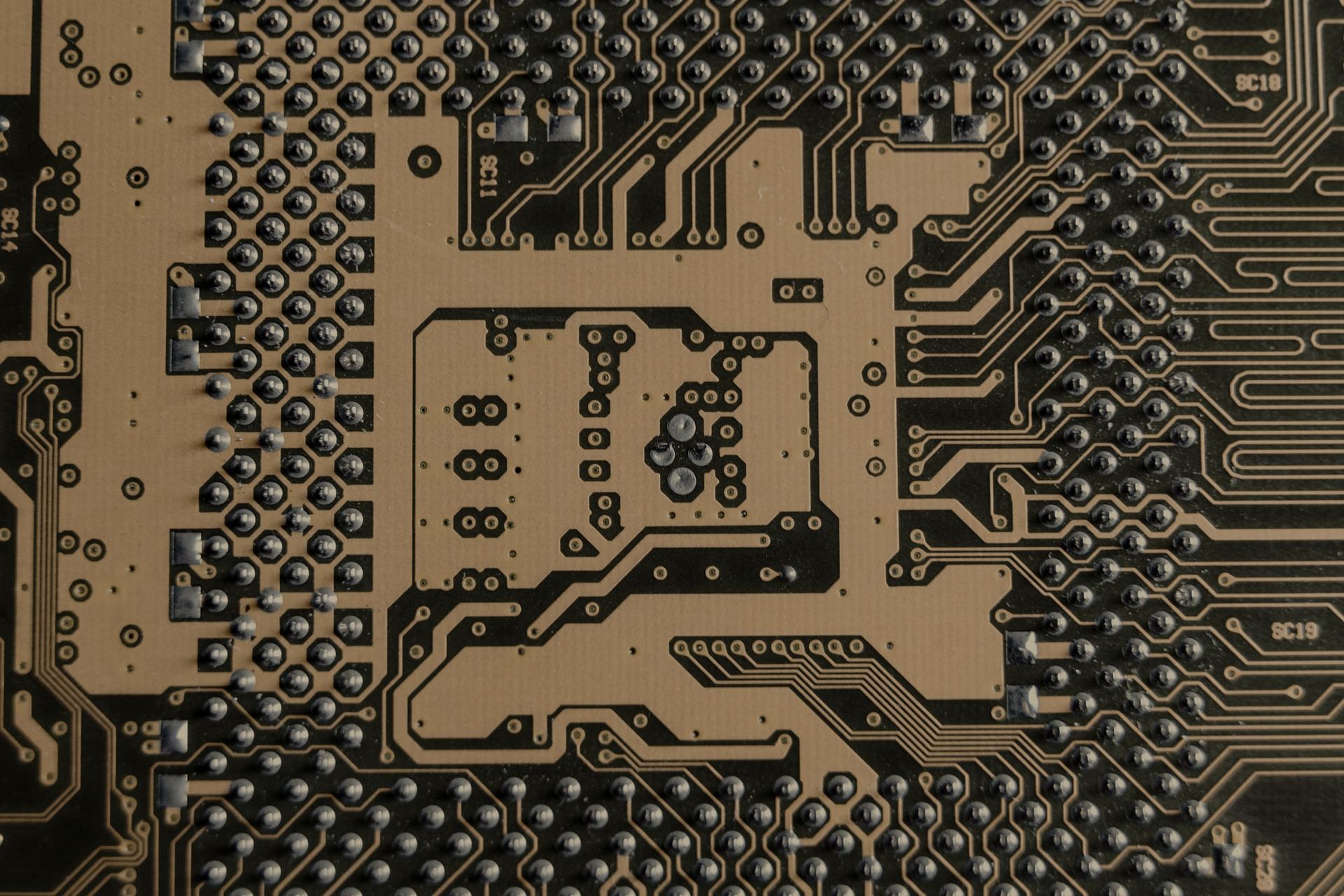 Printed circuit board traces, macro